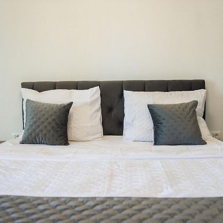 Apartment Lux Elba Kastela Ngoại thất bức ảnh