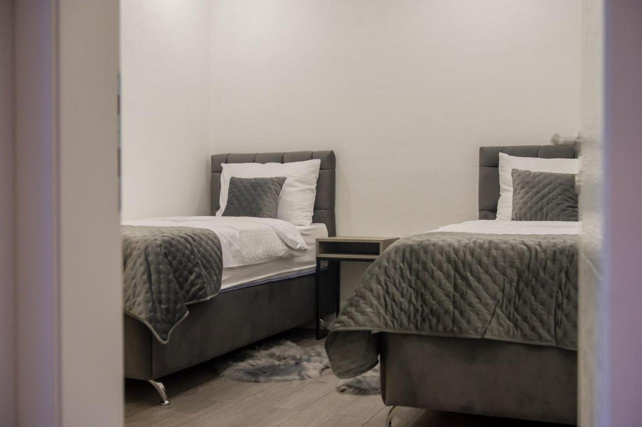 Apartment Lux Elba Kastela Ngoại thất bức ảnh