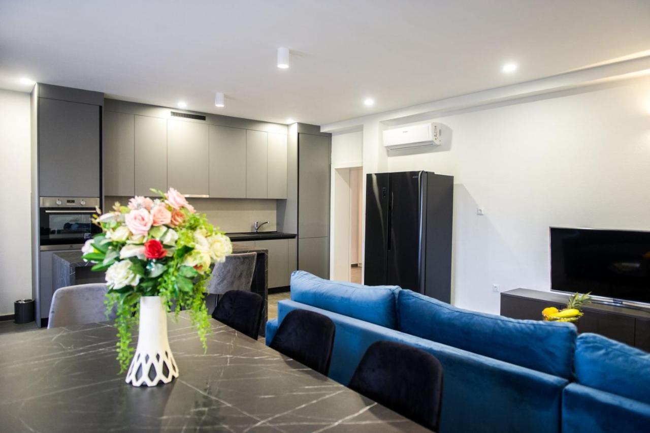 Apartment Lux Elba Kastela Ngoại thất bức ảnh