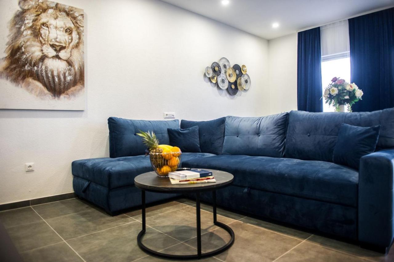 Apartment Lux Elba Kastela Ngoại thất bức ảnh