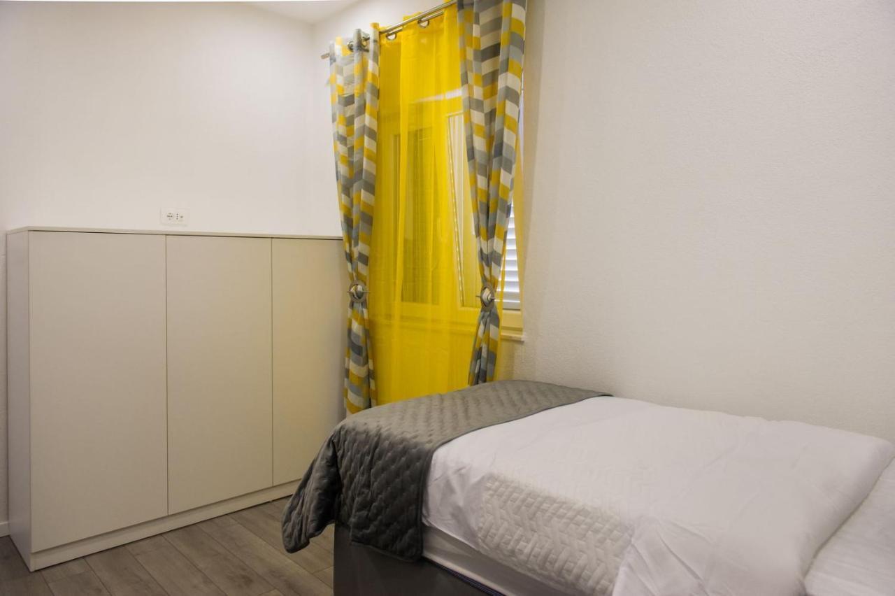 Apartment Lux Elba Kastela Ngoại thất bức ảnh