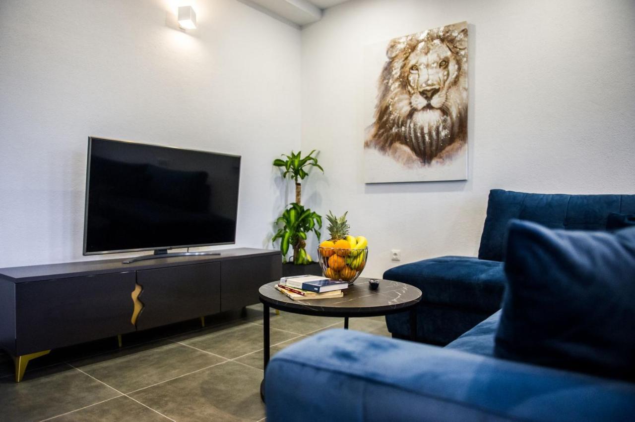 Apartment Lux Elba Kastela Ngoại thất bức ảnh